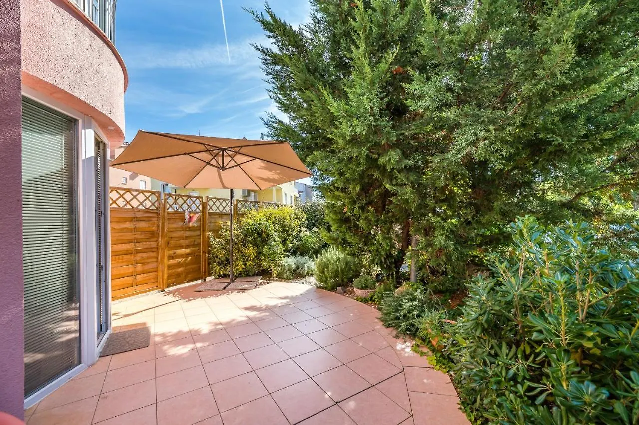 Apartments Lovorka Baska  Croatia