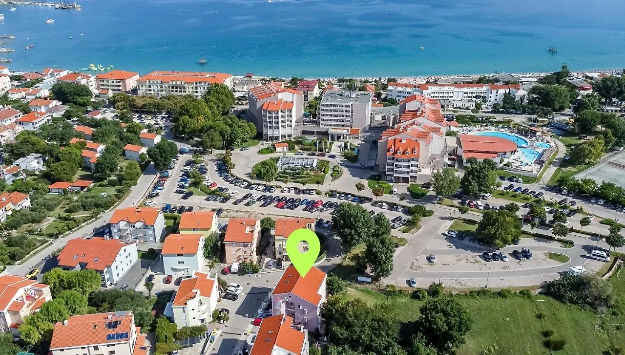Apartments Lovorka Baška 0*,  Chorvatsko